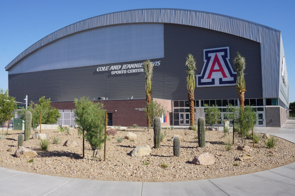 Was a Mega-University's Bold Plans for Growth Too Ambitious?